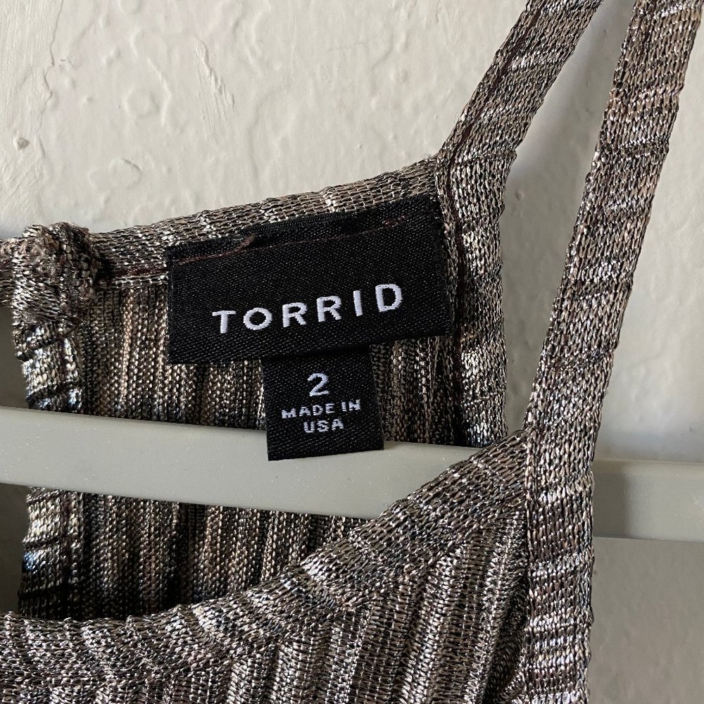 Torrid Womens Pleated Tank Top Plus Size 2 Metallic Knit Party Button Blouse - Picture 6 of 10